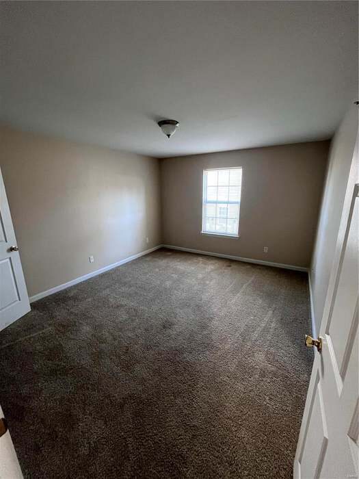 Building Photo - 5203 Spring Creek Ln