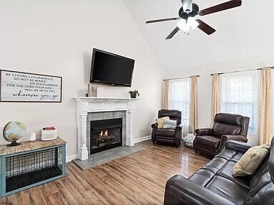 Building Photo - 3778 Tradewinds Terrace