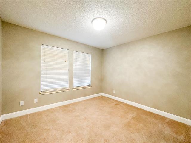 Building Photo - 2800 Keller Springs Rd