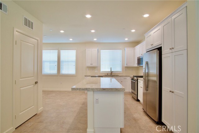 Building Photo - 4318 Canyon Coral Ln