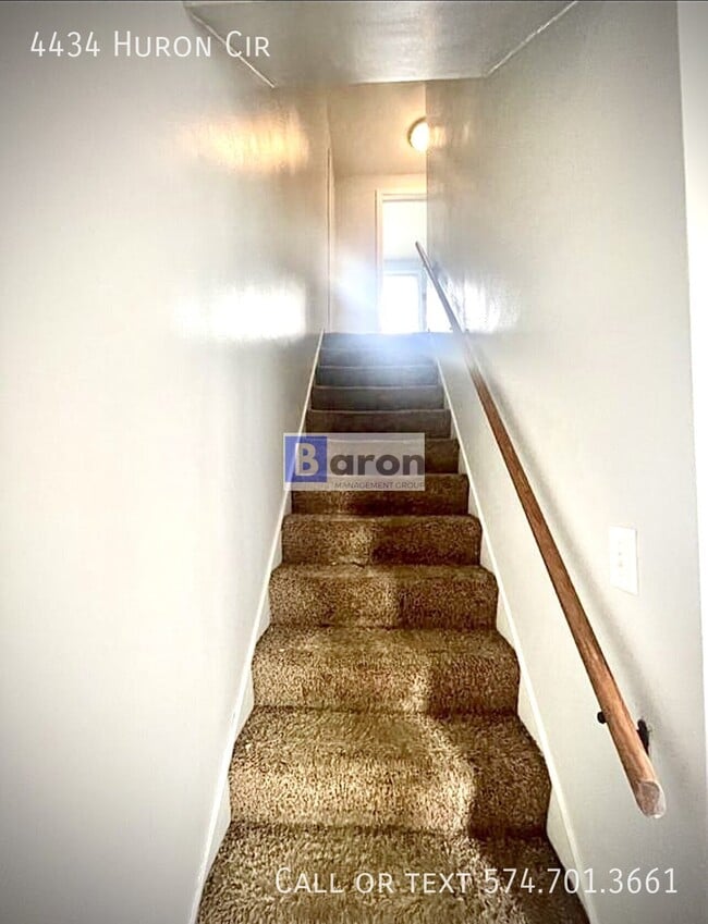 Building Photo - 4434 Huron Cir