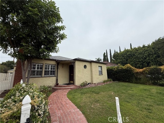 Building Photo - 527 S Orchard Dr