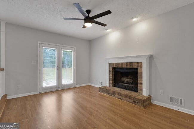 Building Photo - 115 Rockhurst Chase