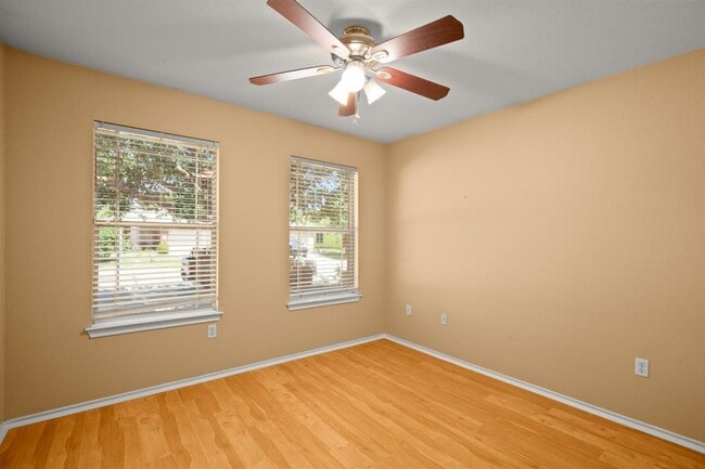 Building Photo - 1525 Poppy Seed Ln