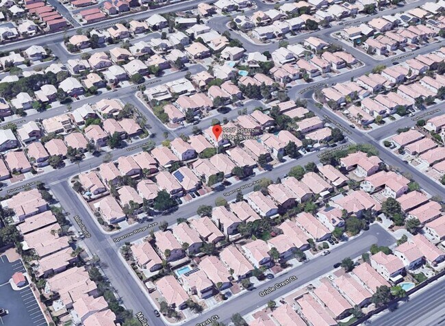 Building Photo - 9907 Sparrow Ridge Ave