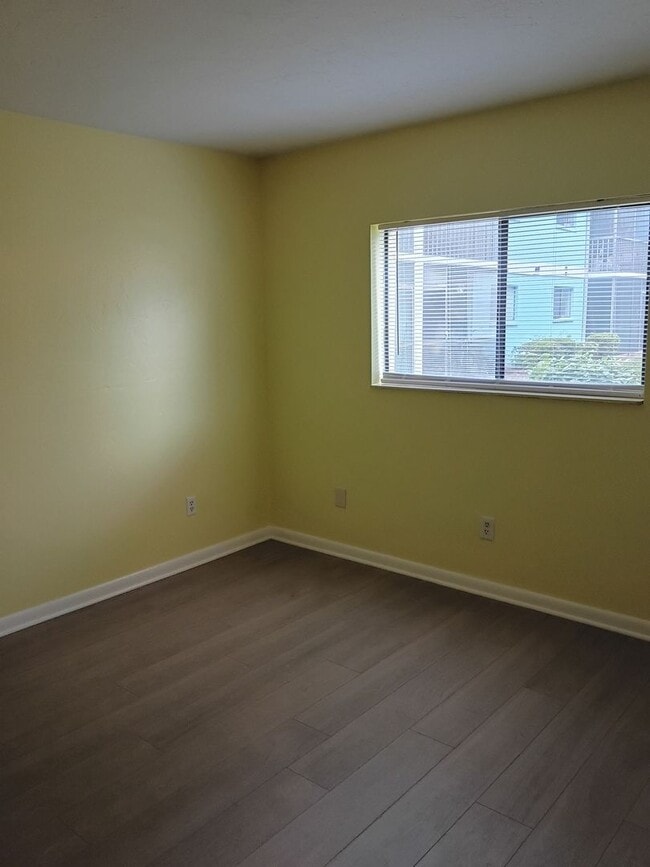 Building Photo - WESTWIND COMMUNITY