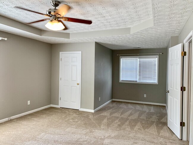 Building Photo - 4442 Keenly Valley Dr NE