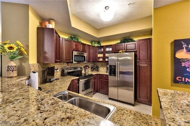 Building Photo - 8560 Violeta St