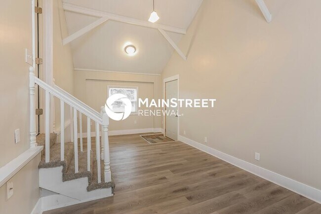 Building Photo - 3 Bedroom Pet-Friendly Home in INDEPENDENC...