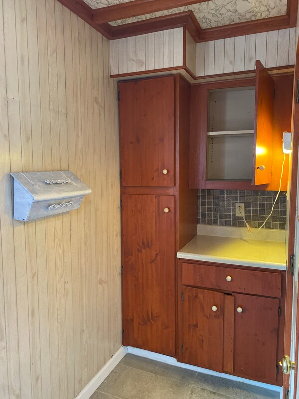 Building Photo - 2279 Shady Ave