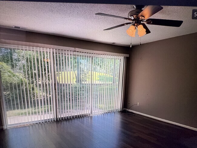 Building Photo - 1301 Eagles Trace Path