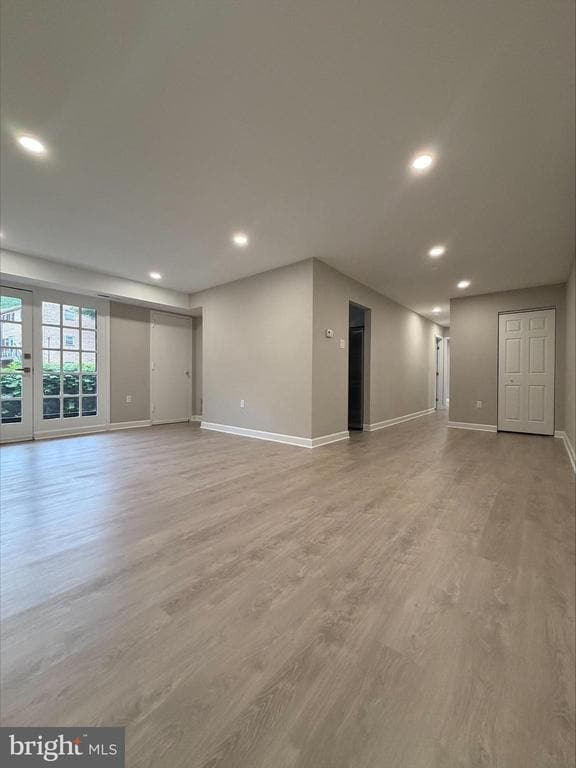 Building Photo - 5931 Quantrell Ave