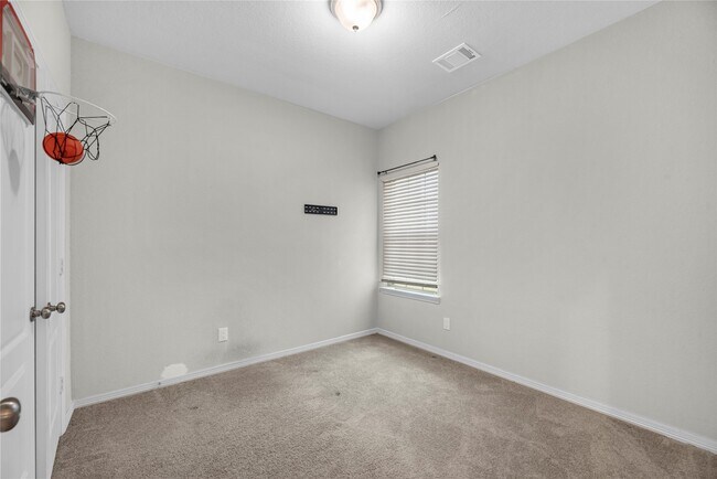 Building Photo - 24750 Russet Bluff Trl