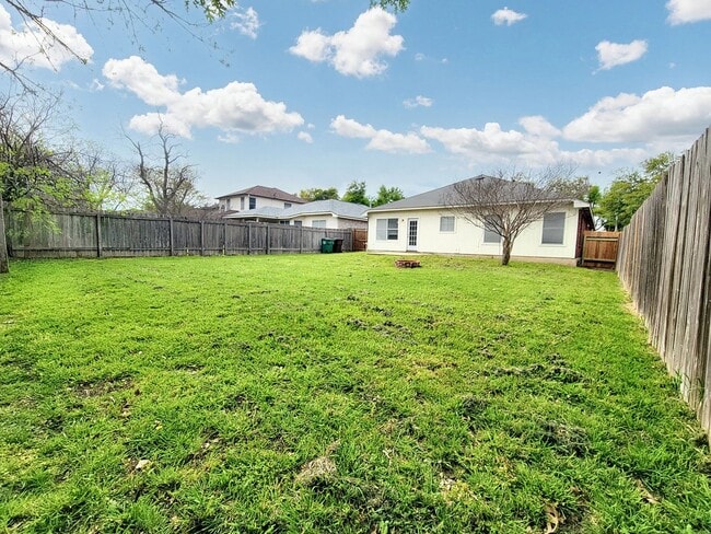 Building Photo - 1707 Zydeco Dr