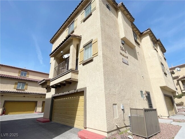 Building Photo - 5945 Palmilla St