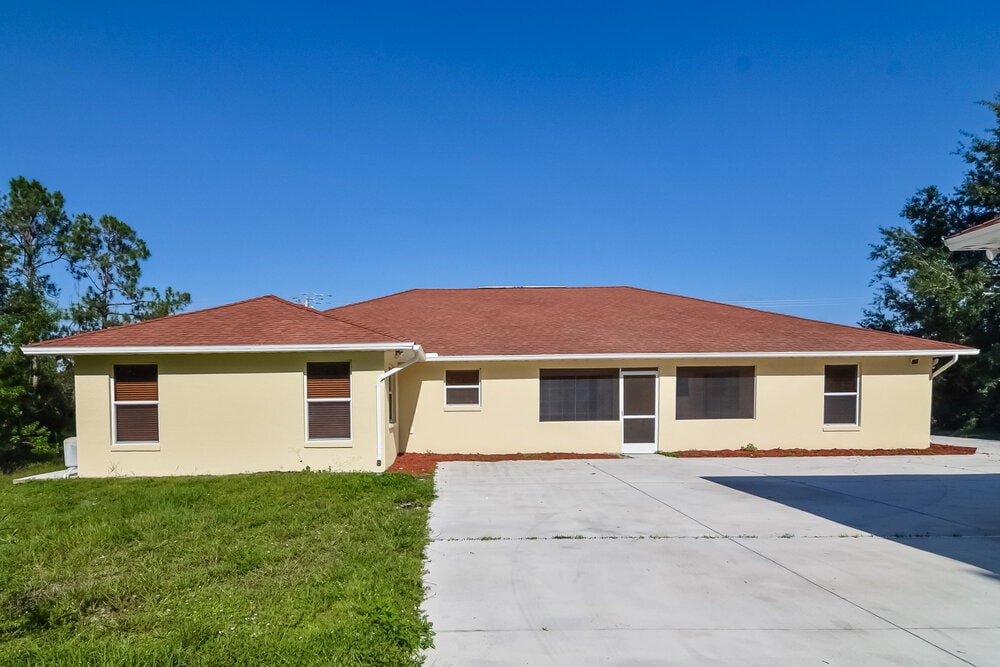 Building Photo - 610 Williams Ave