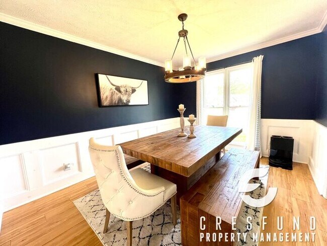 Building Photo - 4BR Coming Soon (May 15th or sooner)