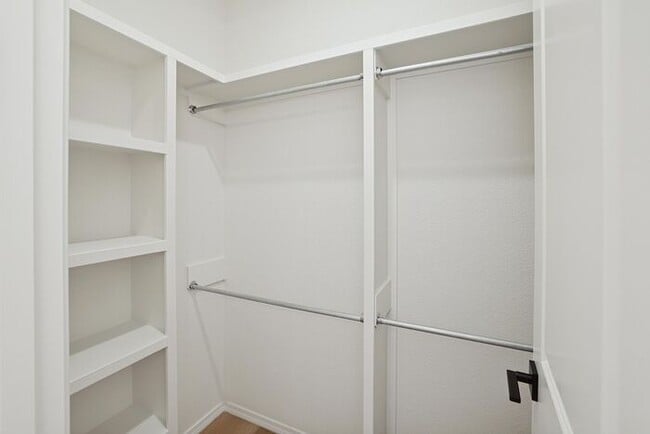 Building Photo - 10374 Tierra Santa Dr