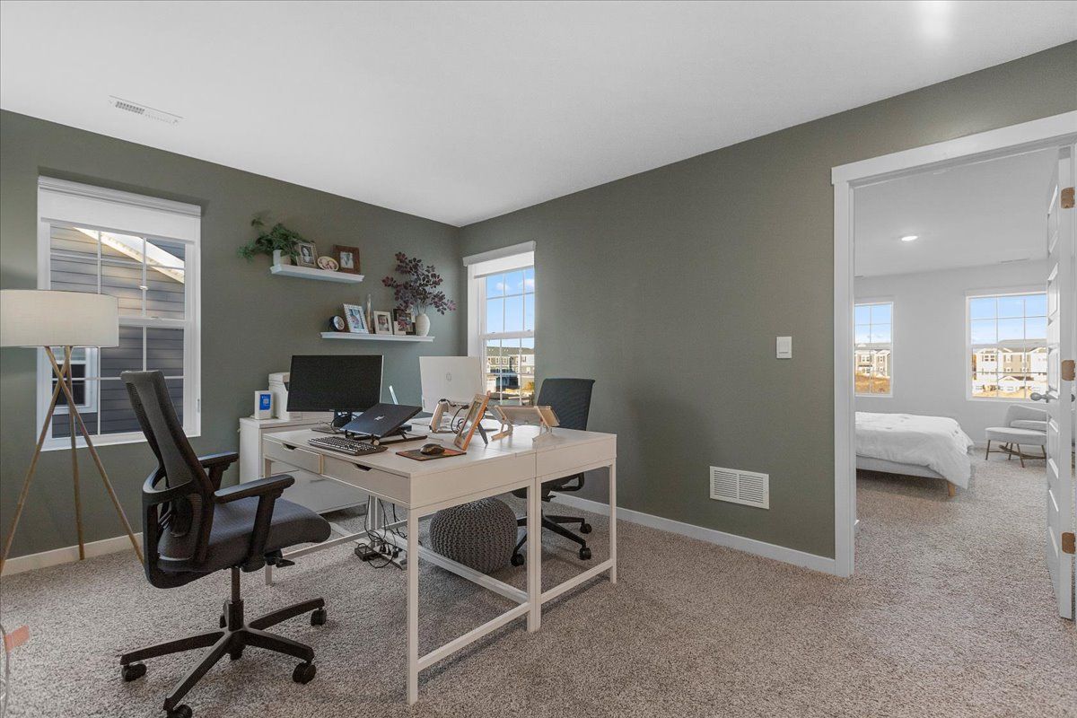 Building Photo - 271 Charlestowne Lakes Dr