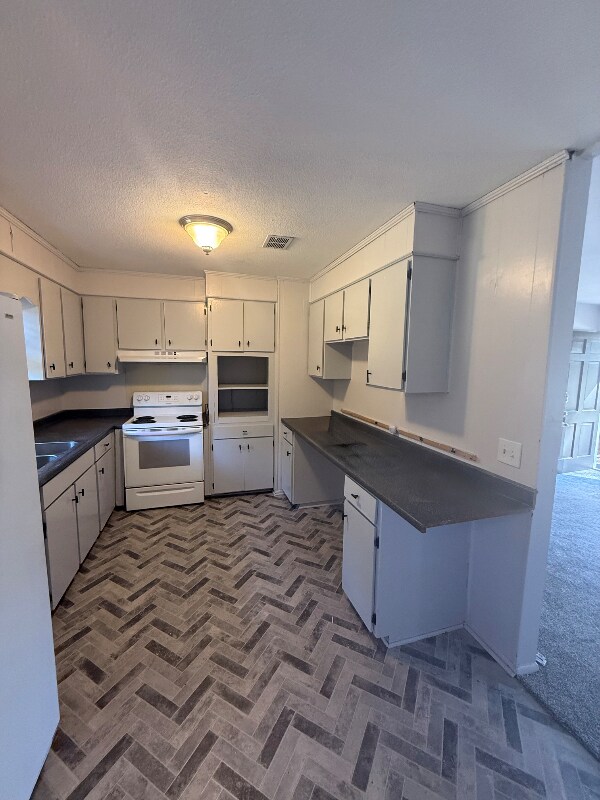 Building Photo - 302 Lanier Rd