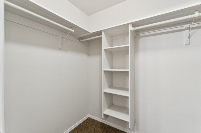 Building Photo - 123 Chapparosa Ct E