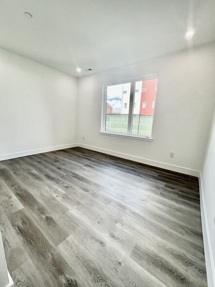 Building Photo - 1843 Hartranft St