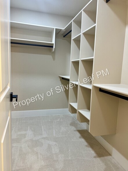 Building Photo - 340 Mayfield Spgs