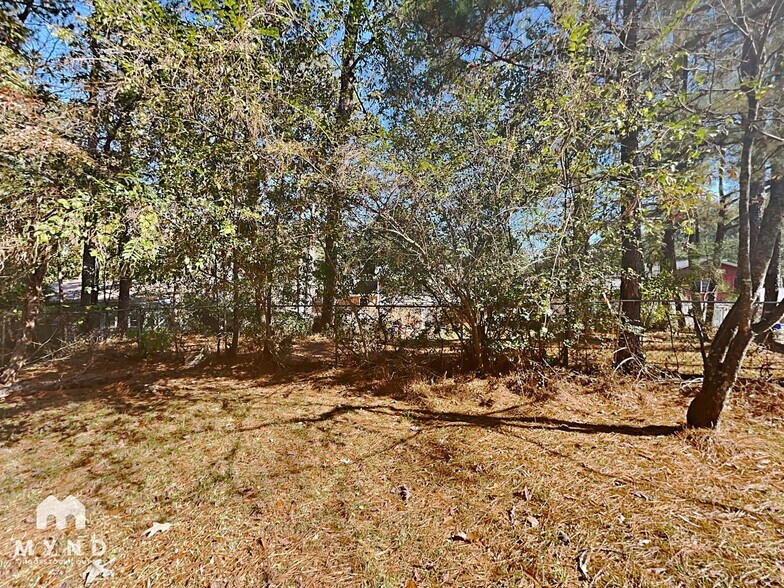 Building Photo - 3672 Stanford Cir