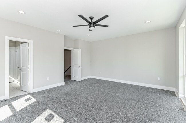 Building Photo - 3547 Dreyfus St