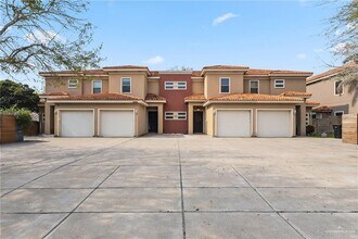 Building Photo - 16 L S Rd