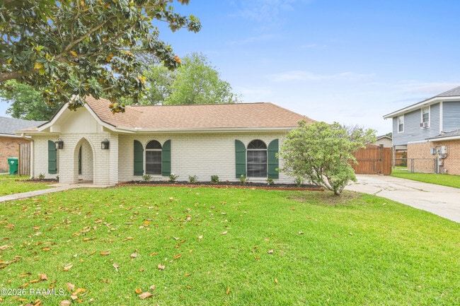 Building Photo - 106 Seattle St