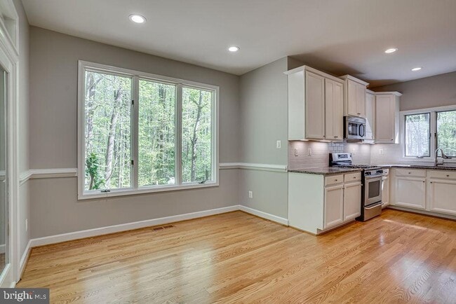 Building Photo - 14035 Vom Hainberg Pl