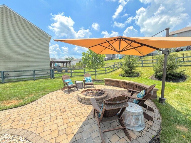 Building Photo - 226 Veneto Dr