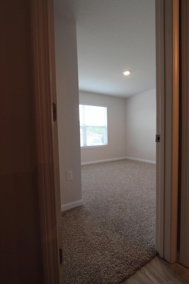 Building Photo - 3063 Jane Ln