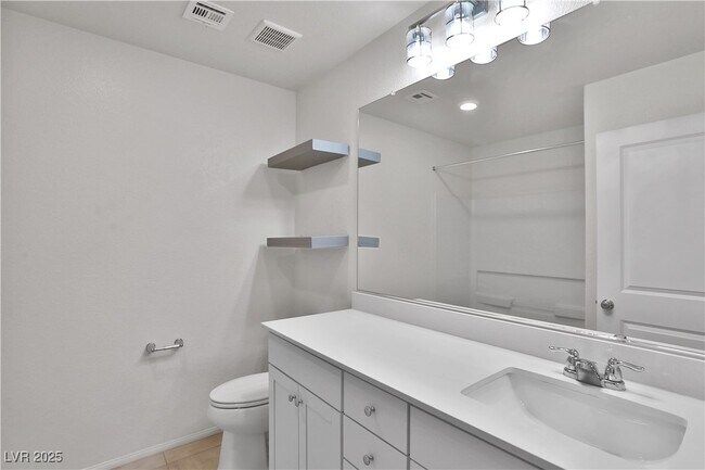 Building Photo - 3173 Arco Ave