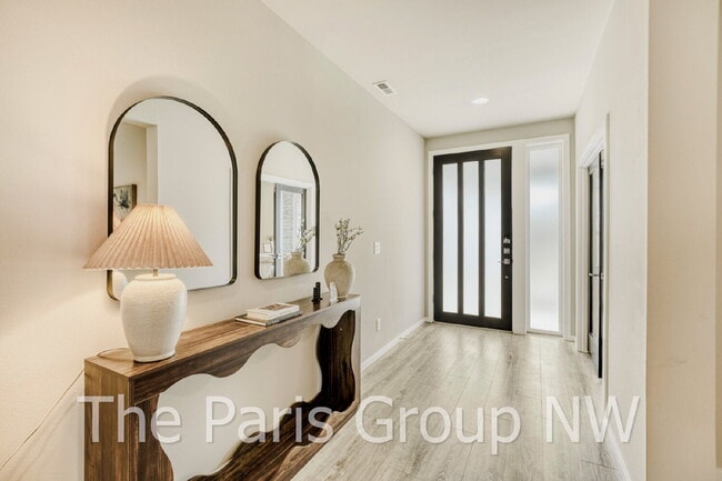 Building Photo - Luxury MainVue Maple Valley Home * UPGRADES * Central A/C * Theater Room * Outdoor Fireplace