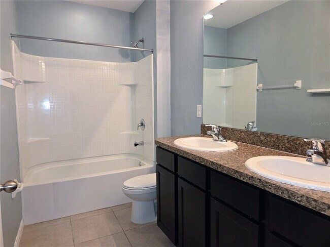 Building Photo - 109 Tierra Verde Way