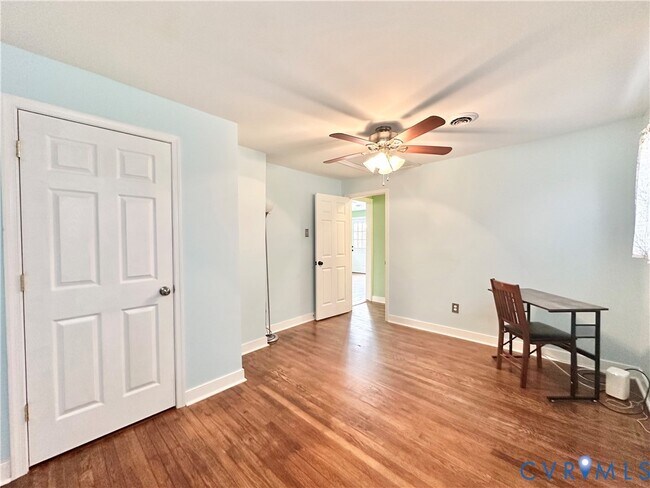 Building Photo - 6737 Rural Point Rd