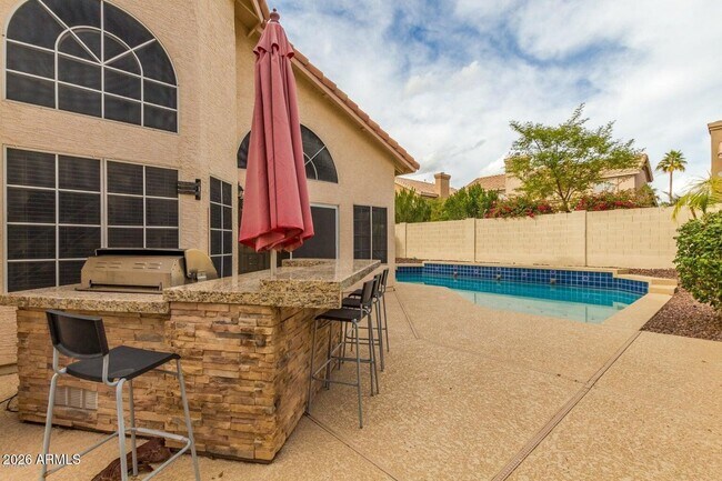Building Photo - 3822 E Wildwood Dr