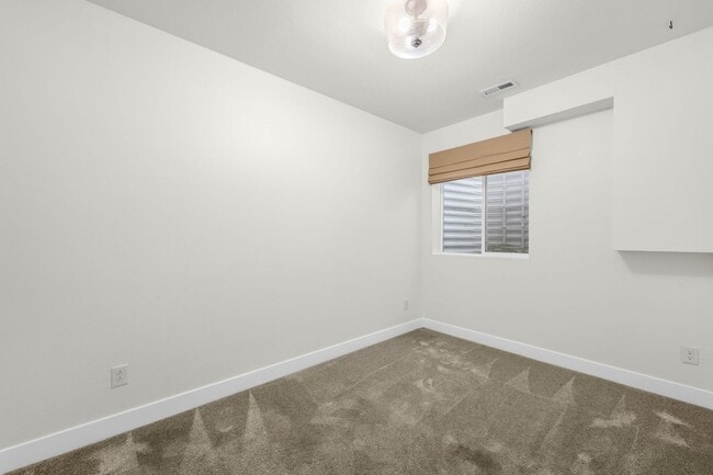 Building Photo - LUX 3BD, 3BA Home with Office Near Cherry Creek and Wash Park