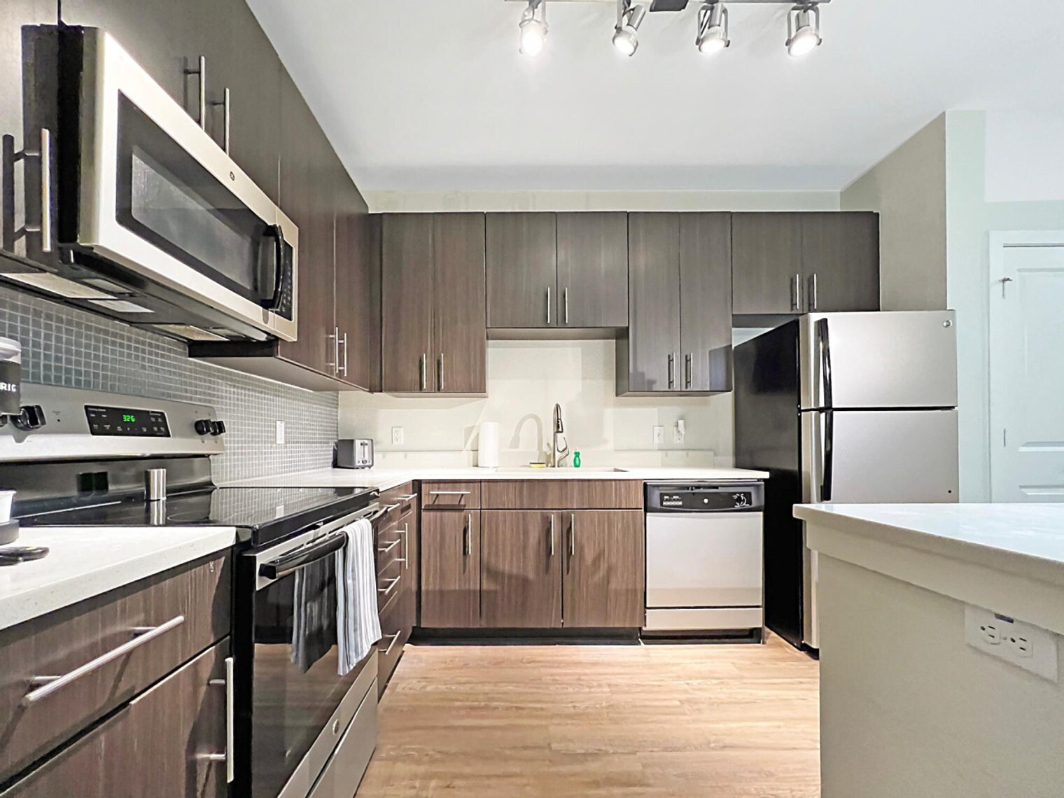 Building Photo - 2541 Brown Noddy Ln