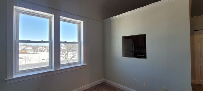 Building Photo - 33 Randolph St