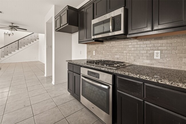 Building Photo - 12102 City Trek Ln