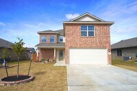 Building Photo - Like New Home in Red River Ranch (Cibolo) ...