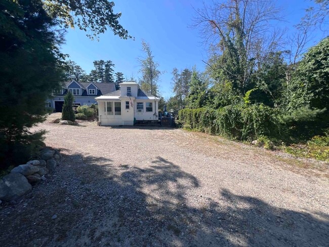 Building Photo - 78 Long Island Rd