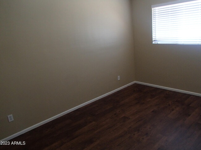 Building Photo - 1125 W Colter St