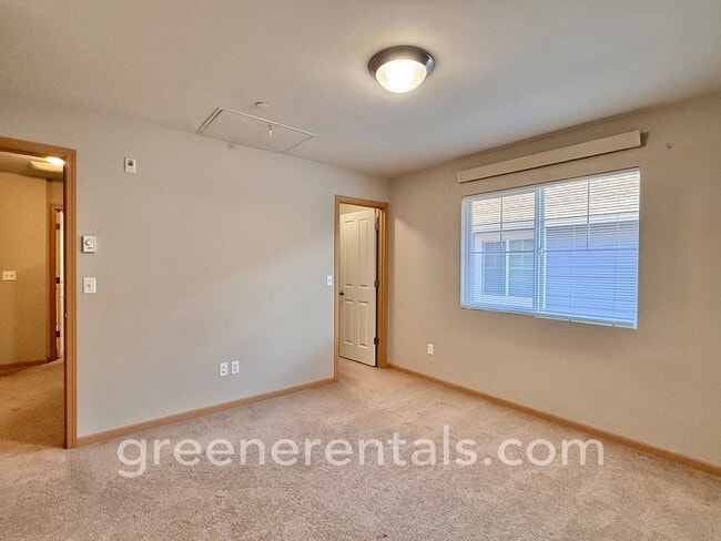 Building Photo - Coming Soon! 2BR 2.5BA Condo in Horizon Po...