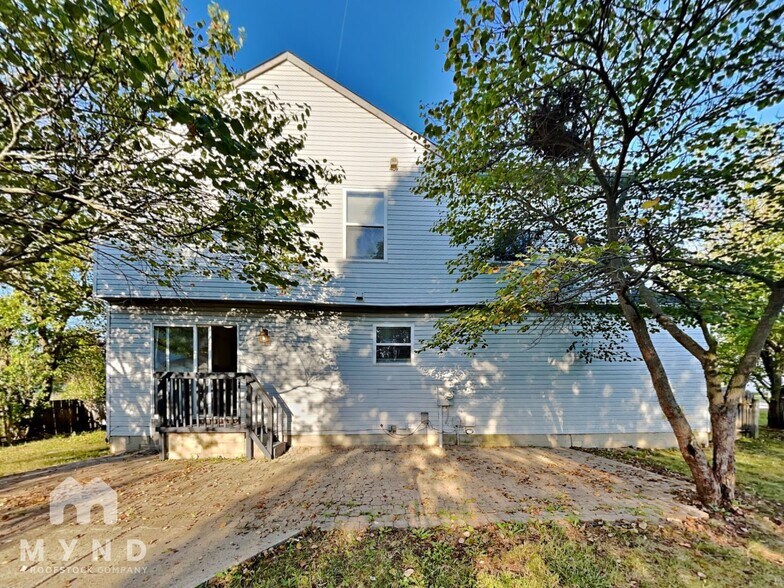 Building Photo - 8923 Trinity Cir