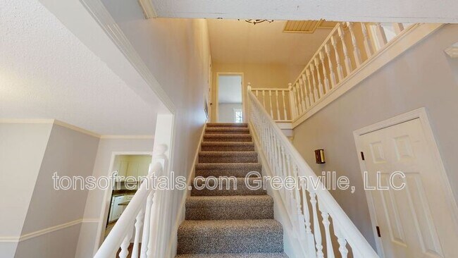 Building Photo - 710 Stallings Rd