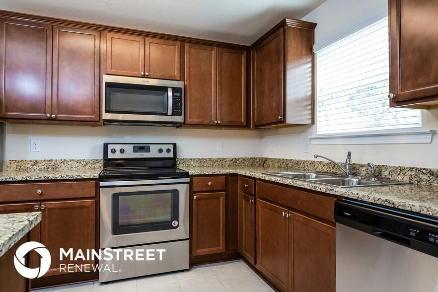 Building Photo - 2515 Queen Bee Dr